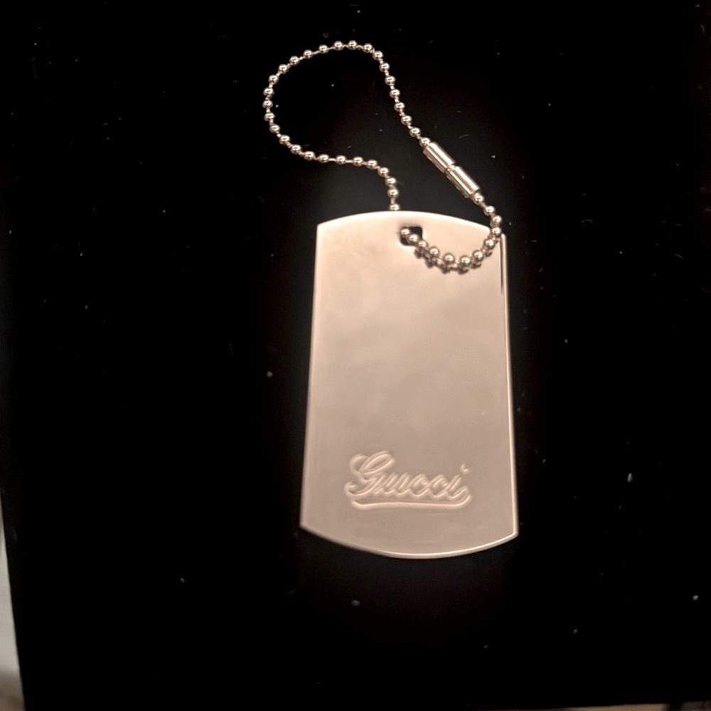 Gucci tag  Pendant silver